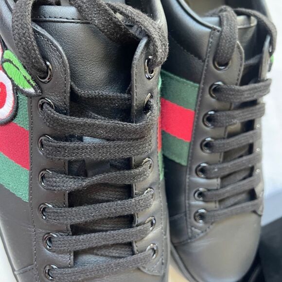 Gucci Ace Leather Sneakers - Picture 4 of 4